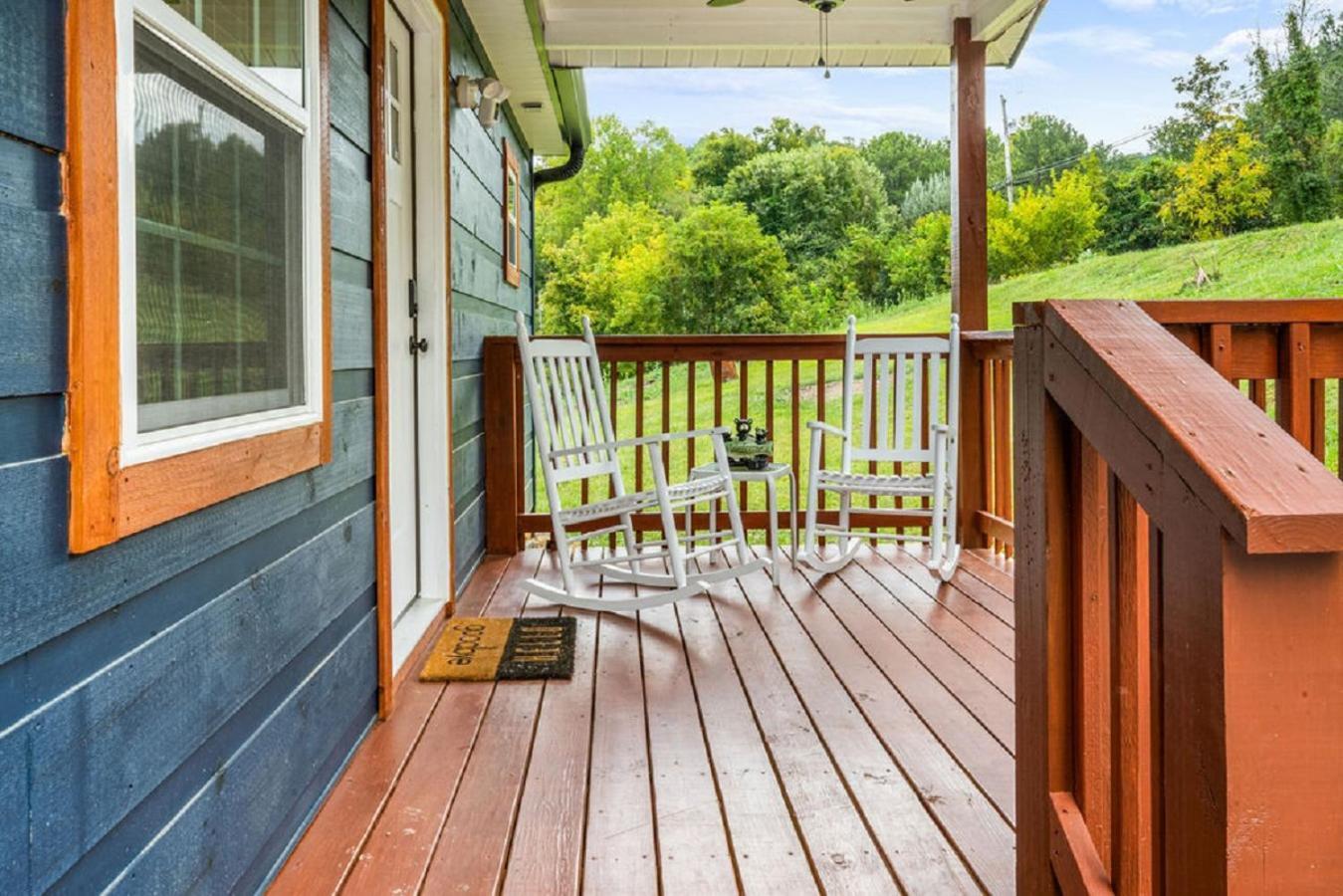 Brand New Tiny Cabin! A Bearly Adventure Sevierville Exterior foto